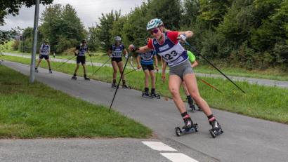 Bild: chl
Ella Paul (rechts) gewann das Rennen der weiblichen Jugend.