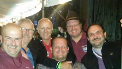 Archivbild: gz
Sie übernehmen momentan die Verantwortung beim FC-Bayern-Fanclub Eslarn: (von links) Markus Kleber, Franz Singer, Josef Karl, Josef Karl (Beppo), Markus Karl und Georg Zierer.