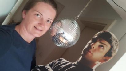Bild: privat
Tina Winklmann, Disco- und Star Trek-Fan.