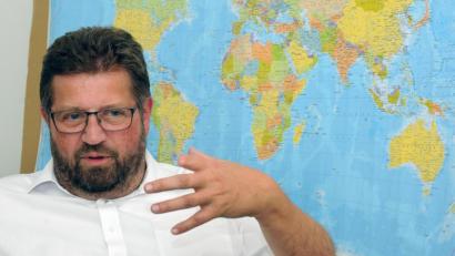 Bild: Stephan Huber
Johannes Foitzik (SPD) beim Redaktionsgespräch. Für den Wahlkreis Amberg-Sulzbach-Neumarkt will der Neumarkter, der aus dem Ruhrgebiet stammt, in den Bundestag einziehen.