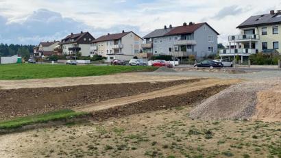 Bild: vsr
Im neu entstandenen Baugebiet sind bald alle Bauplätze vergeben.