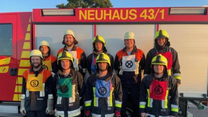 Bild: exb/Fabian Zetzl
Hintere Reihe: Salomo Bermann, Daniel Bogner, Florian Mayer, Andreas Witt und Simon Schönberger. Vordere Reihe: Fütterer Lukas, Windschiegl Manuel, Kreinhöfner Jonas, Kühnl Fabian.