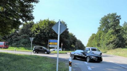 Bild: sche
Über die Änderung der Knotenpunktanlage in einem Kreisverkehrsplatz bei Immenstetten ist eine Sonderbaulastvereinbarung nötig, zu der der Gemeinderat Freudenberg gehört wurde.