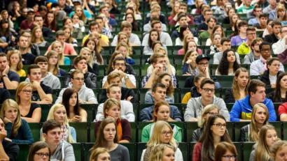Archivbild: OTH Regensburg
Studenten an der OTH Regensburg. Auch dort gibt es einen Leitfaden