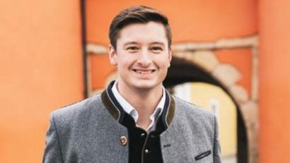Bild: Katrin Biendl Photography
Christian Schindler kandidiert für die Freien Wähler als Bundestagskandidat in Cham.