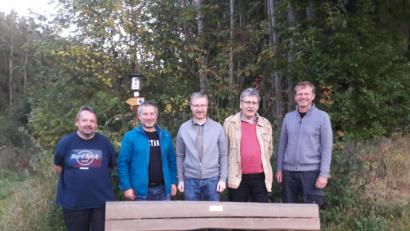 Bild: exb/Frau Hiltl
Von links nach rechts Thomas Riedl, Gerd Hiltl, Walter Fischer, Reinhard Wagner und Manfred Häring.