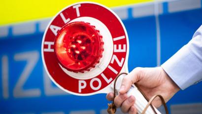 Bild: Marius Becker
Die Polizei hat nach Kontrollen Anzeigen geschrieben.