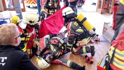 Bild: Armin Daubenmerkl/exb
Dem Atemschutz widmet die Feuerwehr Freudenberg-Wutschdorf einen eigenen Ausbildungstag.