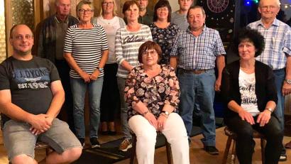 Bild: fjo
Zur neuen Vorstandschaft des OWV Pfrentsch gehören (von links) Andreas Neuber, Gerhard Krämer, Ingrid Keim, Eva-Maria Procher, Lydia Bauriedl, Edeltraud Eschenbecher, Christine Bauriedl, Patrick Neuber, Josef Bauriedl, Conny Hanauer. und Josef Neuber.