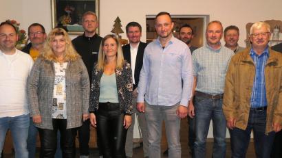 Bild: fvo
Die neue Vorstandschaft des CSU-Ortsverband Waldthurn mit Vorsitzenden Georg Stahl (vorne Mitte) aus Frankenrieth an der Spitze.