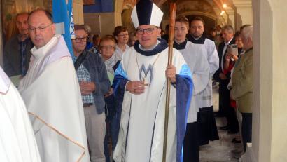 Bild: fjo
Der Höhepunkt der Festtage ist der Wallfahrtsgottesdienst mit Bischof Thomas Holub von Pilsen, der dazu eigens an die böhmisch-bayerische Landesgrenze reist.