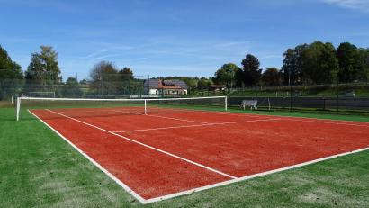 Bild: rti
Seit einigen Wochen ist der neue Tennisplatz des TSV Neualbenreuth bespielbar.