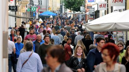 Bild: Stephan Huber
Der 3. Oktober 2021: Amberg erlebt nach einer Corona-Zwangspause von fast auf den Tag genau zwei Jahren wieder einen verkaufsoffenen Sonntag.