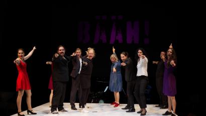 Bild: Harold Zuniga/exb
Am 7. Oktober geht es in die nächste Runde. Die Theatergruppe von Winfried Steinl startet in die neue Spielzeit und ist für Neueinsteiger offen.