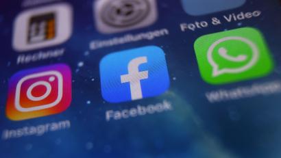 Bild: Karl-Josef Hildenbrand/dpa
Instagram, Facebook, Whatsapp: Für sechs Stunden war mit den Apps am Montag nichts anzufangen.