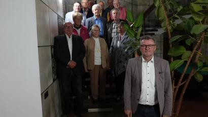 Bild: gac
Die Jubilare mit 25, 40 und 50 Jahren Mitgliedschaft bei der Siedlergemeinschaft Lerchenfeld mit Bürgermeister Michael Göth (rechts).