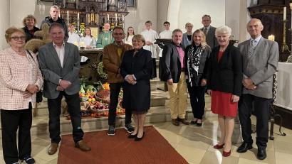 Bild: Regina Frischholz/exb
Die Paare feiern ihre Zeit als Eheleute.