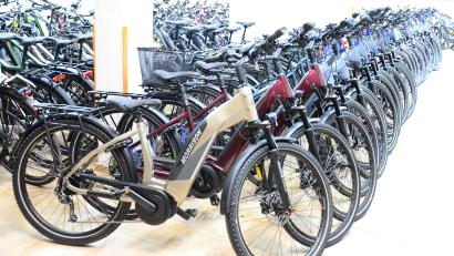 Archivbild: Kunz
Neu im Energie-Einsparförderprogramm der Stadt Kemnath ist eine Förderung bis maximal 150 Euro beim Kauf eines E-Bikes.