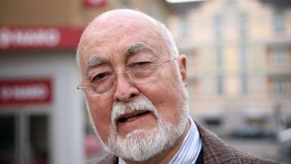 Bild: Henning Kaiser/dpa
Der „Lindenstraße“-Schauspieler Ludwig Haas (Dr. Dressler) starb mit 88 Jahren.