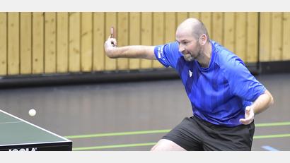 Archivbild: Hubert Ziegler
Der Kümmersbrucker Routinier Markus Hummel gewann seine Einzel gegen Würzburg-Heidingsfeld und Effeltrich II.