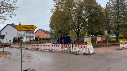 Bild: Wolfgang Geitner/exb 
Die Erneuerung der Paul-Schiedt-Straße im Ortsteil Unterköblitz läuft seit etwa einem Jahr. Im Dezember sollen die Arbeiten abgeschlossen sein.