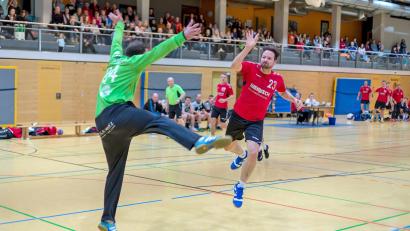 Bild: Guenter Uschold
Christian Mösbauer und seine Mannschaftskollegen wollen gegen den HC Weiden erfolgreich in die neue Saison starten.