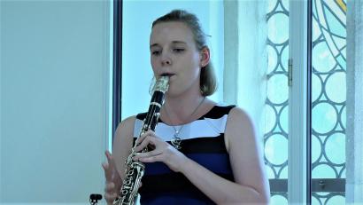 Bild: privat/exb
Die 20-jährige Musikerin Franka Plößner hat ihre Leidenschaft zur Klezmermusik in jungen Jahren entdeckt. Klezmer sei ein Lebensgefühl, sagt sie.