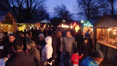 Archivbild: aub
Sofern es die Corona-Lage bis dahin zulässt: Der Nikolausmarkt soll am 11. und 12. Dezember im Stadtteil Venedig stattfinden.