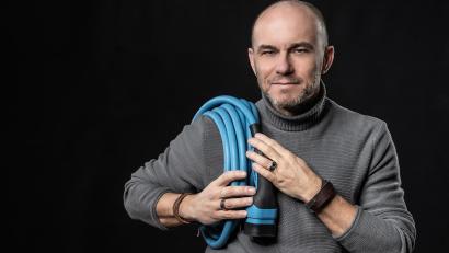 Bild: Photo Studio Büttner/exb
Pauls Saxa klärt über Elektromobilität auf.