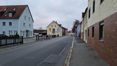 Bild: sne
Mit dem Neubau des "Netto"-Supermarktes will die Stadt Pressath die Bahnhofstraße gleich mit erneuern.