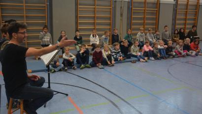 Bild: jr
Solist Gregor Braun glänzte mit Gesang und schauspielerischem Talent.