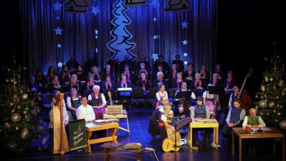 Archivbild: Wolfgang Steinbacher
Alle Jahre wieder! Das Amberger Adventssingen findet heuer am Sonntag, 12. Dezember, statt.