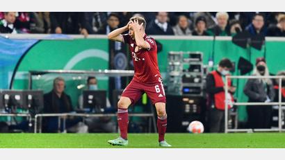 Bild: Marius Becker/dpa
Joshua Kimmich ist bereits zum zweiten Mal in kurzer Zeit in Quarantäne und fehlt dadurch dem FC Bayern München.