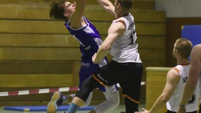 Bild: Tobias Schwarzmeier
Auch defensiv (im Bild Jakob Sailer) überzeugten die Neustädter gegen den Tabellendritten.