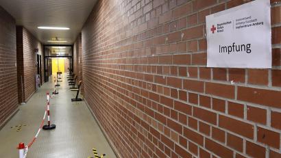 Bild: Petra Hartl
Bild: Hartl
Besichtigung neue Impfstation Kennedystraße Amberg