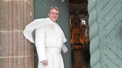 Bild: Gabi Schönberger
In Speinshart hat uns Pater Adrian für unsere Serie "Türöffner" aufgemacht. Hausnummer: Klosterhof 2.