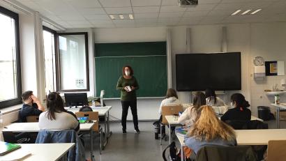 Bild: VHS Weiden-Neustadt/exb
Bei dem Projekt gibt es auch in den Berufsschulklassen in Wiesau Workshops.
