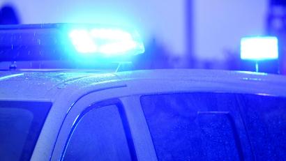 Symbolbild: Carsten Rehder/dpa
Die Polizei Neustadt sucht Zeugen eines Unfalls in Störnstein.