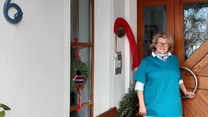 Bild: Lowak
Tierärztin Yvonne Federl aus Vohenstrauß öffnet die Nummer sechs für ihre vierbeinigen Patienten.