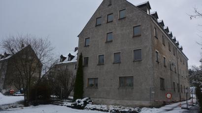Bild: jr
Im Zuge des Integrierten Städtebaulichen Entwicklungskonzeptes (Isek) könnten beispielsweise das frühere Betriebsgelände und Wohngebäude der Basalt AG umgestaltet und neuen Nutzungen zugeführt werden.