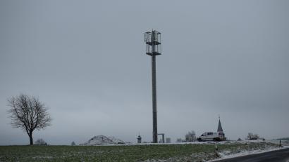 Bild: szl
Lange kämpften die Wildenauer gegen den Mobilfunkmast der Telekom an diesem Standort. Ende November wurde dieser errichtet, sprach SPD-Fraktionssprecher Marcus Fritsch in der vergangenen Marktgemeinderatssitzung an.