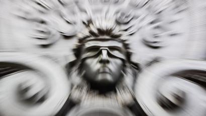 Symbolbild: Christoph Soeder/dpa 
Einer junge Mutter aus dem oberfränkischen Heinersreuth wird vorgeworfen, ihr neugeborenes Baby getötet zu haben.