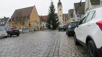 Bild: Hirsch
Eine markierte Fahrradspur über den Marktplatz steht auf der Wunschliste zum Bürgerhaushalt an zweiter Stelle. Die Maßnahme würde 40 000 Euro kosten.