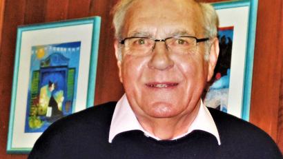 Bild: jml
Wilhelm Zwack ist in seinem Leben viele Schritte für Kirche, Familie und Vereine gegangen. Jetzt hat er seinen letzten Weg angetreten.