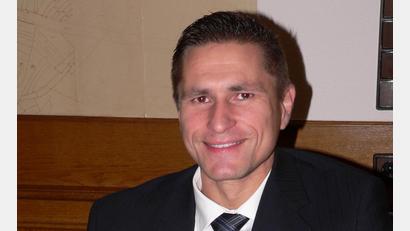 Bild: rn
Bürgermeister Marcus Gradl dankt "wahren Heldinnen und Helden" in Zeiten der Corona-Pandemie.