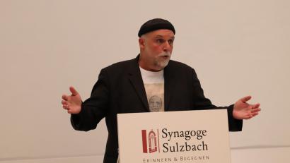 Bild: cog
Uwe von Seltmanns mitreißender Vortrag machte die Geschichte des jüdischen Lebens in Deutschland lebendig.