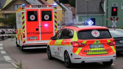Archivbild: td
Der Landkreis Schwandorf unterstützt die Schaffung eines einheitlichen Zweckverbandes für Rettungsdienst und Feuerwehralarmierung. Nachdem der Kreisausschuss zugestimmt hat, ist die Zustimmung des übergeordneten Schwandorfer Kreistags nur noch eine Formalie.