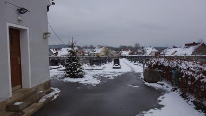 Bild: fjo
Für den Gemeindefriedhof beschäftigt die Kommune künftig nicht nur eine Betreuungsperson. Auch mit neuen Satzungen für die Gebühren und die Bestattungen geht es ins Jahr 2022.