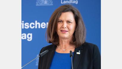 Symbolbild: Matthias Balk
Ilse Aigner (CSU) ist Präsidentin des Bayerischen Landtags. Ihr Haus beschloss ein neues Lobbyregister.