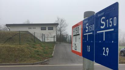Bild: upl
Die Sanierung der Hochbehälter, wie dieser in Diepoltshof, ist überfällig: Der Zweckverband Brudersdorfer Gruppe will auch dieses Projekt nun angehen.